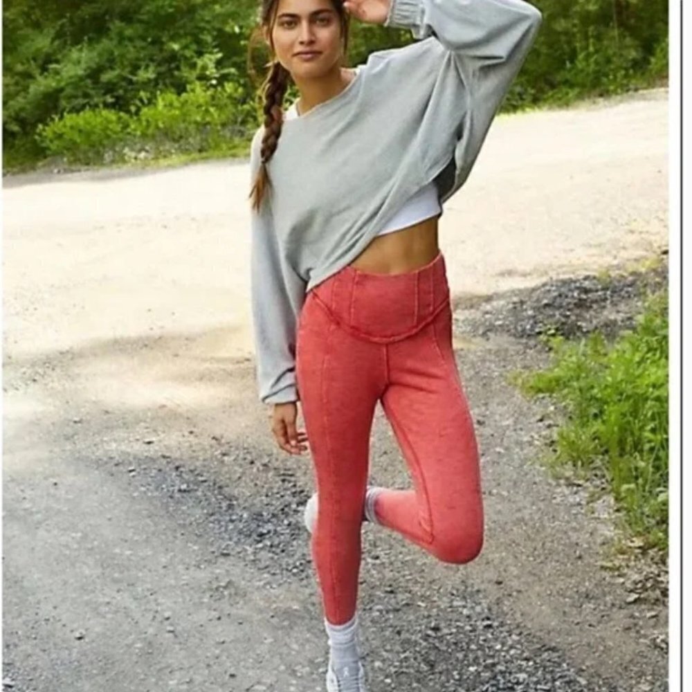 Free People Movement Hybrid High Rise Leggings XS Heathered Burgundy NWOT JB